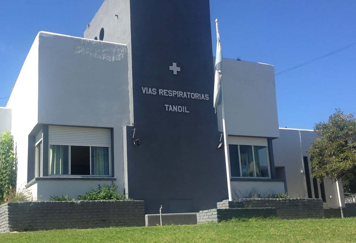 Cruces entre la Provincia y la Cruz Roja por el exDispensario