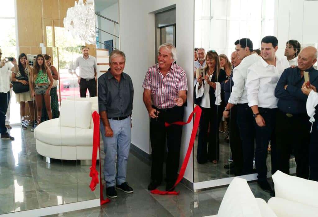 Edificio Urbano Plaza, la obra cumbre de la empresa  Bértoli donde conviven confort, tecnología y arte