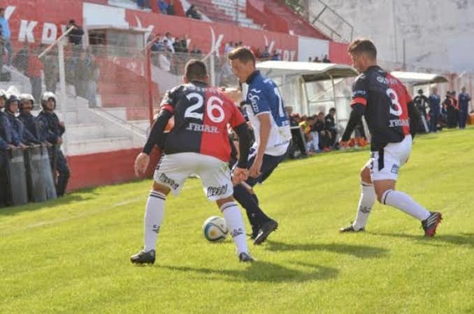 Acasusso eliminó por penales a Colón por la Copa Argentina