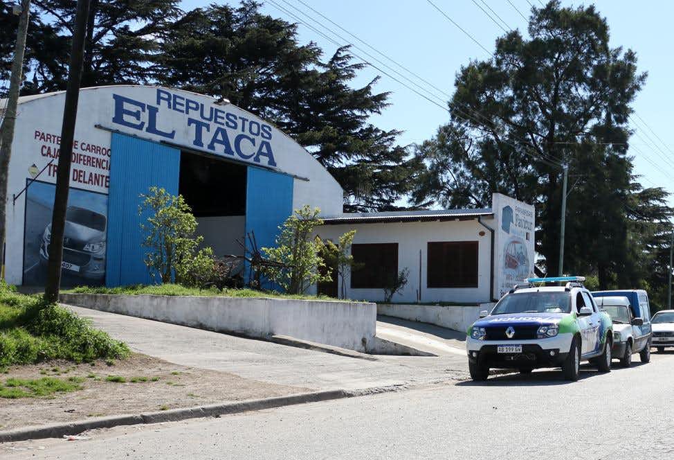 La policía realizó una inspección  de rutina en El Taca y generó la  molestia del extitular del lugar