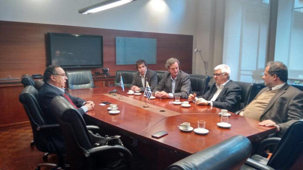 Funcionarios de Tandil y Montevideo llevaron adelante  un intercambio técnico sobre políticas públicas