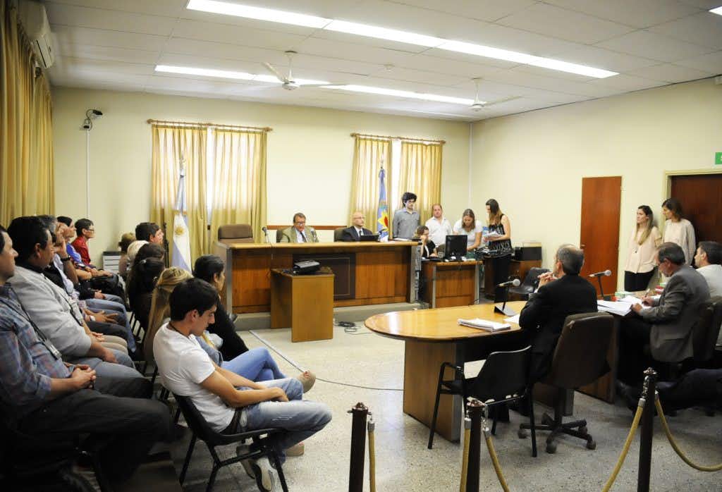 Un informe de los operadores judiciales locales critica la implementación del juicio por jurados